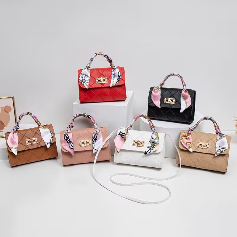Pattern Dinner with one closure crossbody