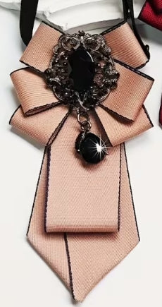 Classic Short Neck Bowtie with Brooch