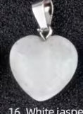 Heart-shaped Pendant Necklace
