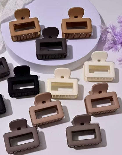 Versatile Har Clip Collection