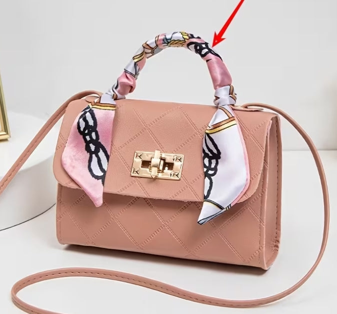 Pattern Dinner with one closure crossbody