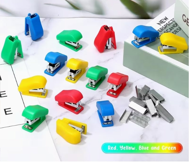 Portable Mini Stapler with staples
