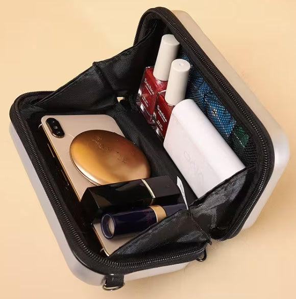 Hard Shell Zipper Crossbody