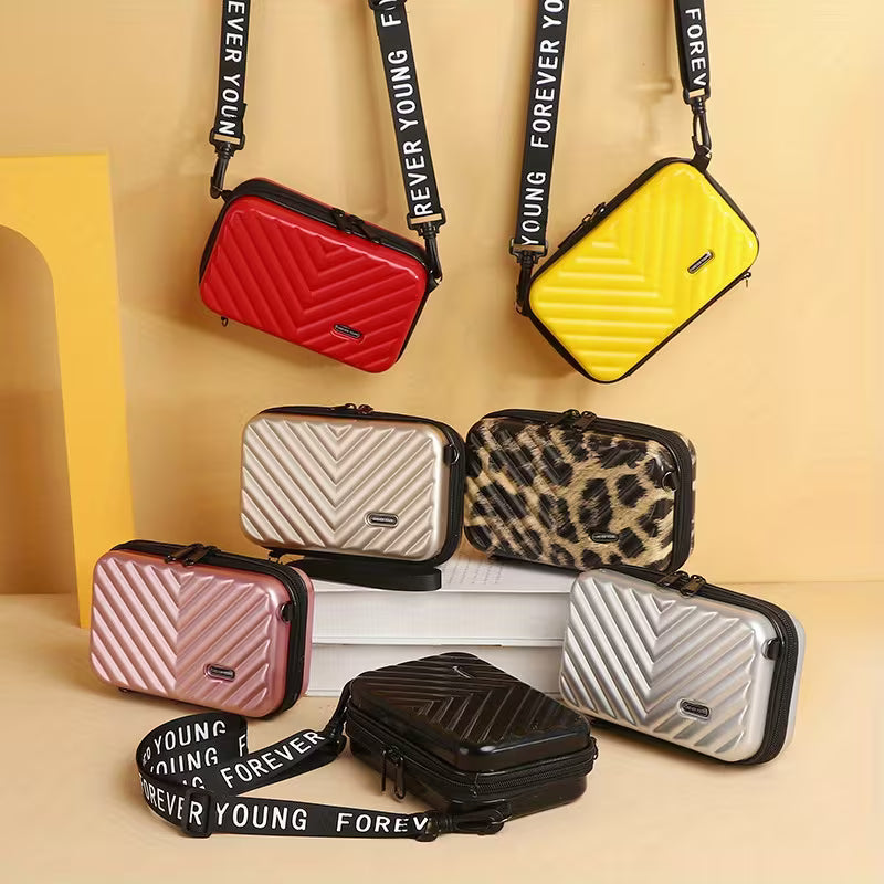 Hard Shell Zipper Crossbody